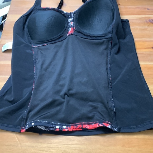 Point Zero Tankini Top, Adjustable Straps, No wires, Front Ruching Size 12D - Picture 5 of 8